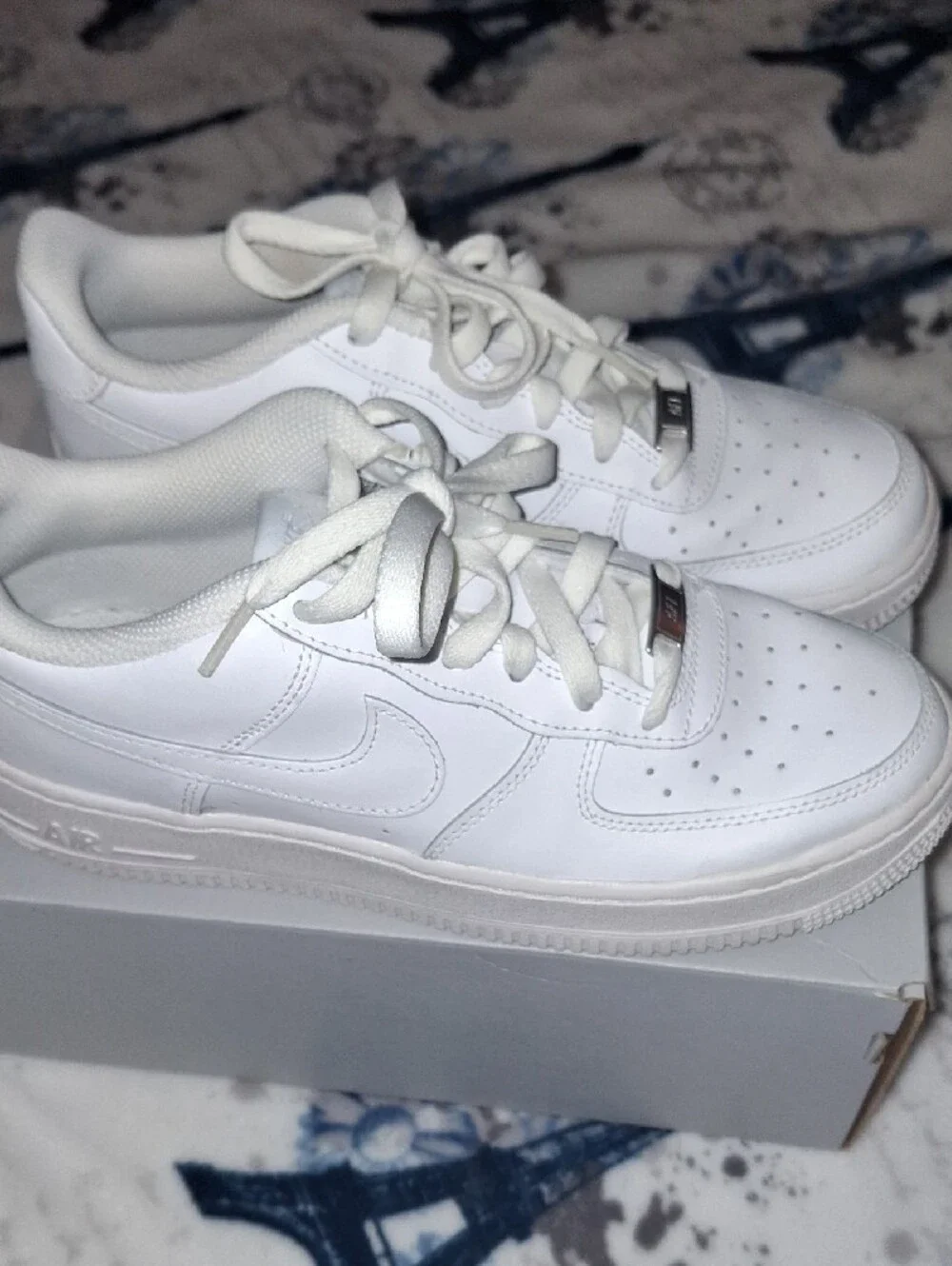Nike White Low-Top Kids' Sneakers